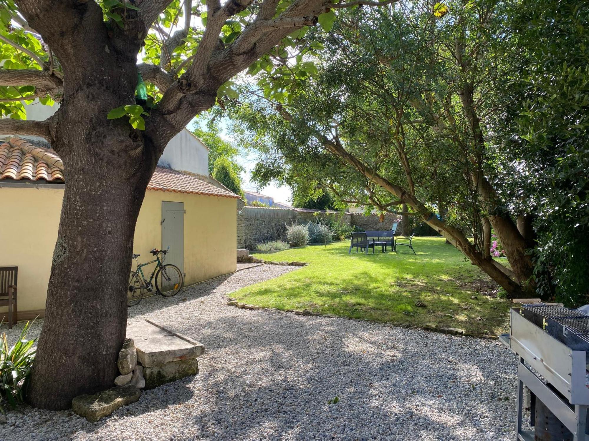 Villa Paulownia - A 1,2Km Des Plages - Tout Confort Au Coeur Du Bourg Jard-sur-Mer Esterno foto